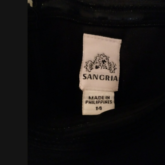 🌿DONATED🌿Sangria one shoulder black dress - Picture 6 of 6